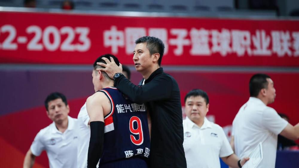 粤语中字无删减在线播放